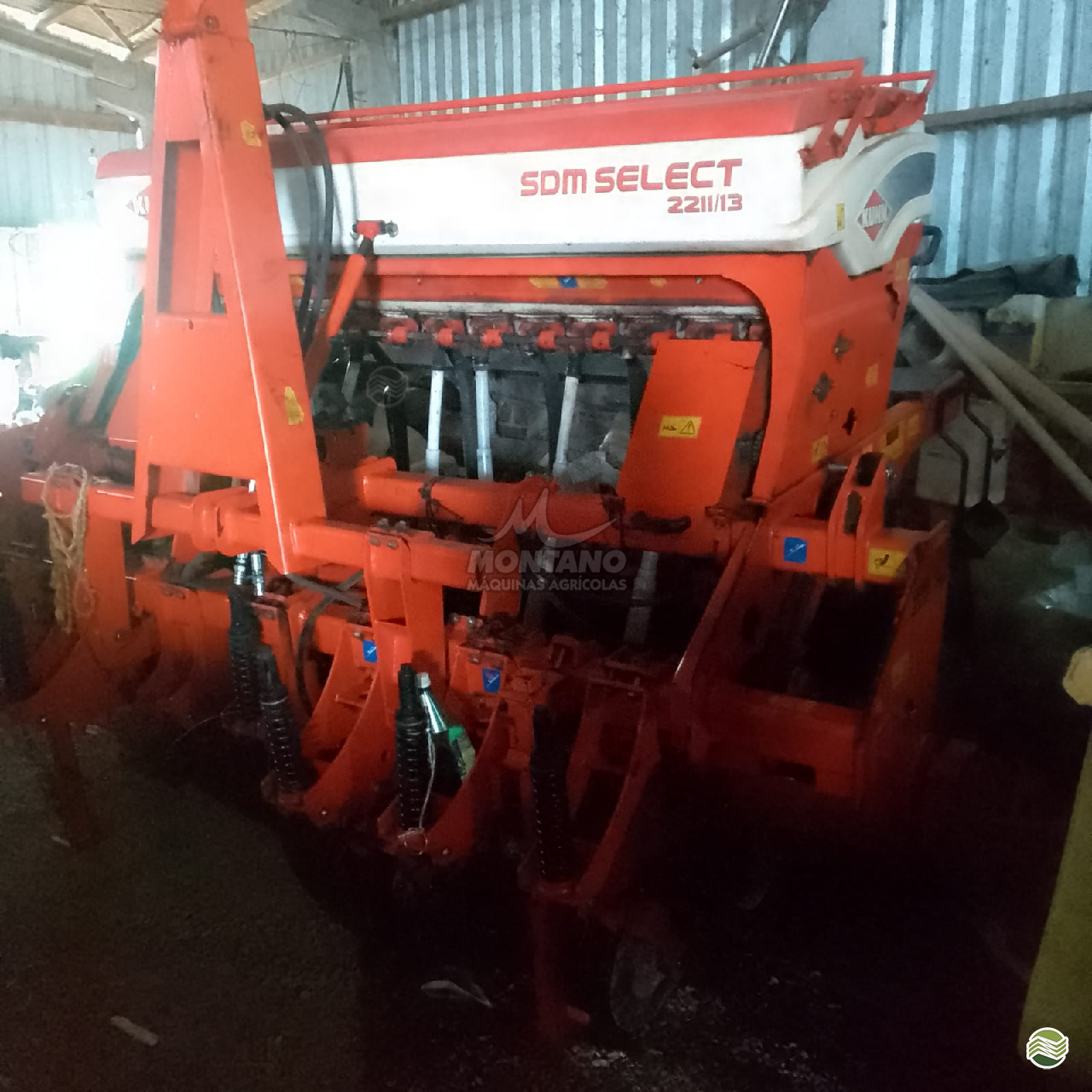 PLANTADEIRA KUHN SDM 2219 Montano Máquinas Agrícolas LAGOA VERMELHA RIO GRANDE DO SUL RS